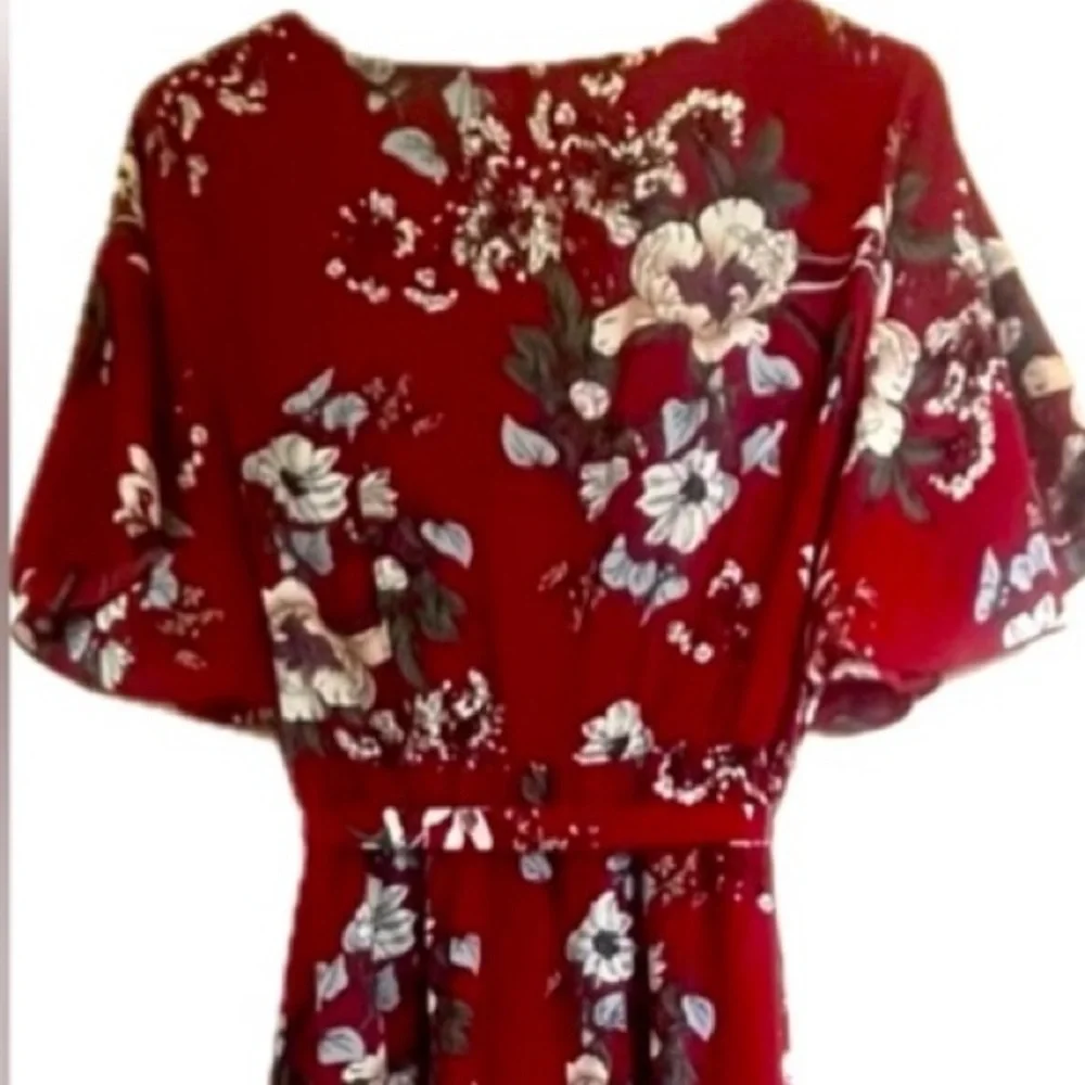 Red Flutter Sleeve Maxi Sundress. Excellent condition. Women’s Size Large